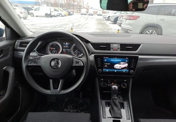 Skoda Superb III Scout 2.0 TDI 190KM 2019 Skoda Superb Style 2.0 TDI 190 KM DSG Navi El. klapa Podg. fot i szyba, zdjęcie 8