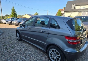 Mercedes Klasa B W245 180 116KM 2010 Mercedes-Benz Klasa B Auto w bardzo dobrym stanie. 1.7 Benzyna 116KM, zdjęcie 4