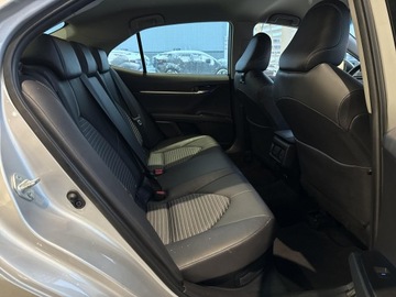 Toyota Camry IX Sedan 2.5 Hybrid Dynamic Force 218KM 2021 Toyota Camry 2.5 Hybrid Prestige CVT 2.5 Hybrid Pr, zdjęcie 7