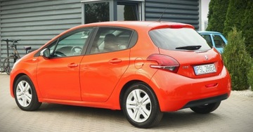 Peugeot 208 I Hatchback 5d Facelifting 1.2 PureTech 82KM 2017 Peugeot 208 (nr. 23) 1.2 82 KM STYLE Navi Klima Tempomat Parktronik Gwaran, zdjęcie 4