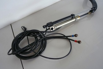 MERCEDES ML W164 VZPĚRA/TLAKOVAČ KRYT KUFRU X164