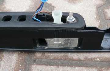 КНОПКА КРЫШКИ БАГАЖНИКА BLENDA BMW 7 SERIES E65 01-05 6908711