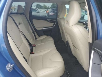 Volvo XC60 II 2017 Volvo XC 60 2017 VOLVO XC60 T5 DYNAMIC, silnik benzynowy 2.0 l 2.0 Benzyna, zdjęcie 10