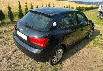 Audi A1 I Hatchback 3d 1.6 TDI 105KM 2013 Audi A1 Sportback Audi A1 Sportback 1.6 TDI Attraction 1.6 Diesel 105KM, zdjęcie 24