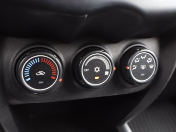 Mitsubishi ASX I SUV 1.6 MIVEC 117KM 2012 Mitsubishi ASX 1.6 MIVEC, Salon Polska, Klima, zdjęcie 12