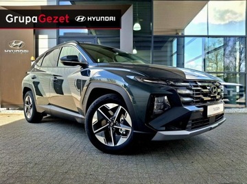 Hyundai Tucson IV 2025 Hyundai Tucson 1.6T-GDI 150KM MT6 SMART+LED Cypress Green Pearl OD RĘKI !!