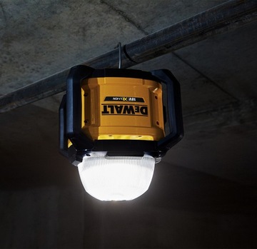 DeWalt DCL074 Аккумуляторная лампа 18В LED 5000лм