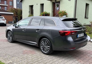 Toyota Avensis III Wagon Facelifting 2015 1.8 Valvematic 147KM 2017 Toyota Avensis 1,8 147KM Xenon Climatronic NAVI Kamera LED ASO Dla wymagaj, zdjęcie 36