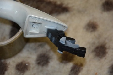 РУЧКА ДВЕРНАЯ ПРАВАЯ MERCEDES W166 A2047600270