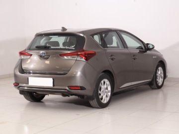 Toyota Auris II Hatchback 5d Facelifting 1.8 Hybrid 136KM 2017 Toyota Auris Hybrid, Salon Polska, Serwis ASO, zdjęcie 4