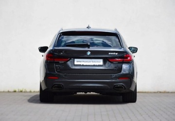BMW Seria 5 G30-G31 Touring Facelifting 2.0 520d 190KM 2022 BMW Seria 5 BMW 520d xDrive M Pakiet Sportowy, HI FI, Fotel Sportowy 2.0, zdjęcie 6