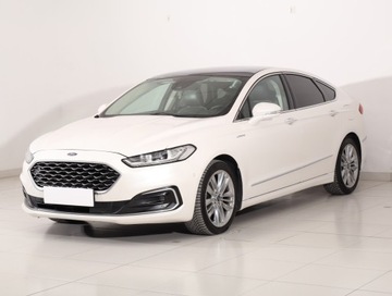 Ford Mondeo V Liftback Facelifting 2.0 EcoBlue 190KM 2019 Ford Mondeo 2.0 EcoBlue, Salon Polska, Serwis ASO, zdjęcie 1