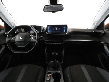 Peugeot 2008 II SUV 1.2 PureTech 100KM 2020 Peugeot 2008 Kamera, Aut.klima, Navi, Bluetooth, zdjęcie 14