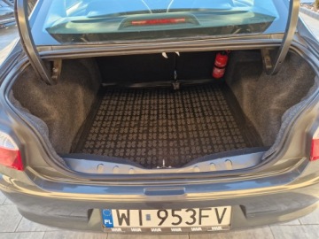 Citroen C-Elysee II Sedan 1.6 VTi 115KM 2016 Citroen C-Elysee Citroen C-Elysee 1.6 Benzyna Salon PL 88 Tys km Raty Zami, zdjęcie 13