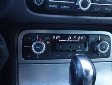 Volkswagen Touareg II SUV 3.0 V6 TDI BlueMotion 240KM 2011 VW Touareg 3.0 TDI, 236 KM, 4X4, Automat, zdjęcie 15