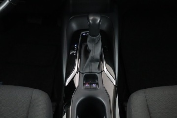 Toyota Corolla XII Sedan 1.8 Hybrid 122KM 2022 Toyota Corolla 1.8 Hybrid, Salon Polska, zdjęcie 15