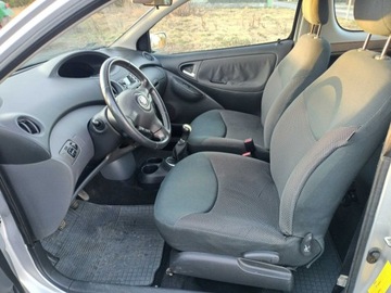 Toyota Yaris I 2003 Toyota Yaris 1.0 03r, zdjęcie 4