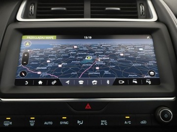 Jaguar E-Pace SUV 2.0 i4D 180KM 2017 Jaguar E-Pace 4x4 automat skóra full LED navi, zdjęcie 24