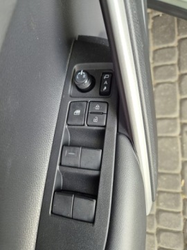 Toyota Corolla Cross 2.0 Hybrid Dynamic Force 197KM 2024 Toyota Corolla Cross 2.0 Hybrid Style 2.0 Hybrid S, zdjęcie 8