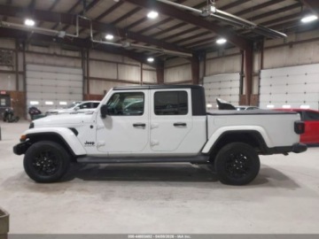 Jeep Gladiator 2022 Jeep Gladiator Altitude 2022 3.6 Benzyna 285KM, zdjęcie 2