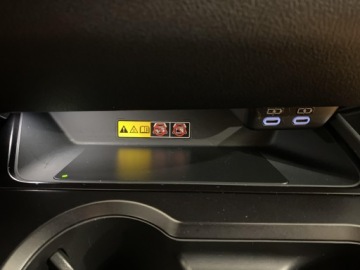 Lexus UX Crossover Facelifting 2.0 250h 184KM 2023 Lexus UX 250h GPF F Sport Design 2WD Lexus UX 250h, zdjęcie 18