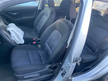 HYUNDAI IX20 KOMPLET SEDADLA MOC PĚKNÝ