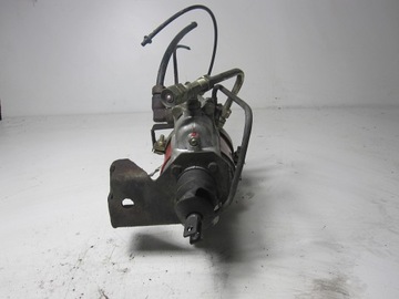 Усилитель тормозов с насосом STAR 200 6.8D 1989 г.