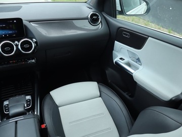 Mercedes Klasa B W247 Sports Tourer 1.3 B200 163KM 2019 Mercedes B B 200, Salon Polska, Serwis ASO, zdjęcie 7