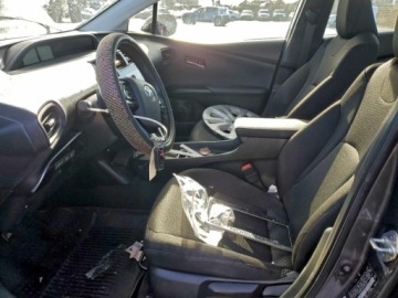 Toyota Prius IV Hatchback Plug-in 1.8 Hybrid Plug-in 122KM 2022 Toyota Prius Night Shade 2022 1.8 Hybryda 121KM, zdjęcie 7