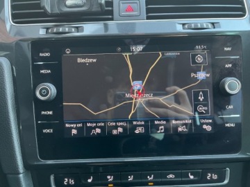Volkswagen Golf VII Variant 2.0 TDI CR DPF BlueMotion Technology 150KM 2017 Volkswagen Golf 2.0 diesel 150 KM BEZWYPADKOWY 6 biegow zadbany zamia, zdjęcie 17