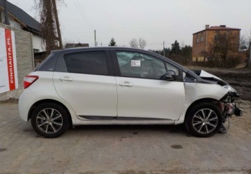 Toyota Yaris III Hatchback 5d Facelifting 2017 1.5 Dual VVT-iE 111KM 2019 Toyota Yaris Y20 Okazja 1.5 Benzyna 111KM, zdjęcie 12