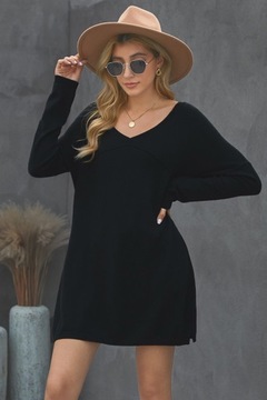 Sukienka sweter miła dla ciała oversize