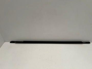 LIŠTA CHRÓM NA DVEŘE PRAVÝ PŘEDNÍ MINI CLUBMAN F54