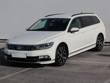 Volkswagen Passat B8 Variant 1.5 TSI EVO 150KM 2019 VW Passat 1.5 TSI, Salon Polska, Serwis ASO, zdjęcie 1
