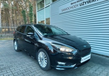 Ford Focus III Kombi Facelifting 2.0 TDCi 150KM 2016 Ford Focus 2.0 TDCI 150KM ST-Line SalonPL SerwisASO Gwarancja 2.0 Diesel, zdjęcie 8