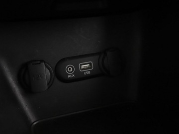 Kia Ceed II Hatchback 5d Facelifting 1.4 DOHC 100KM 2017 Kia Cee&#039;d Czujniki cofania, klima, Bluetooth, zdjęcie 25