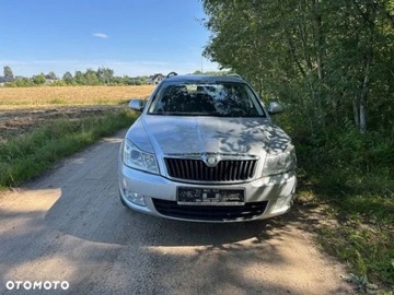 Skoda Octavia II Kombi 1.6 TDI CR DPF 105KM 2010 Skoda Octavia Skoda Octavia 1.6 Diesel 105KM, zdjęcie 4