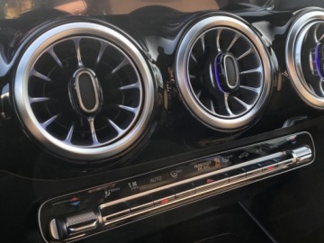 Mercedes GLA II Off-roader Facelifting 1.3 200 163KM 2025 MERCEDES-BENZ GLA 200 AMG Line Suv 1.3 (163KM) 2025, zdjęcie 10