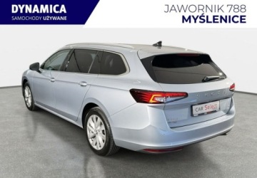 Skoda Superb IV Kombi 2.0 TDI 193KM 2024 Skoda Superb VAT 23 Combi Selection 2.0TDI 193KM DSG 4x4 2024 r., salon PL, zdjęcie 6