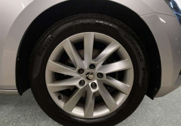 Skoda Superb III Kombi Facelifting 2.0 TDI SCR 200KM 2024 Skoda Superb VAT 23 Combi Style 2.0TDI 200KM DSG 2024 r., salon PL I wlasc, zdjęcie 9