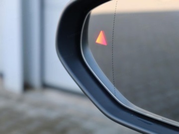 Mercedes CLA C118/X118 2025 MERCEDES-BENZ CLA 180 AMG Line Sedan 1.5 (136KM) 2025, zdjęcie 11