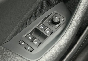 Skoda Superb III Kombi Facelifting 2.0 TDI SCR 150KM 2024 Skoda Superb Combi LaurinKlement Pakiety, Kamera 360, Head-Up, ACC, LED M, zdjęcie 19