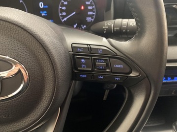 Toyota Yaris IV Hatchback 1.5 Hybrid Dynamic Force 116KM 2020 Toyota Yaris Hybrid 1.5 Active IV (2020-) Toyota Y, zdjęcie 13