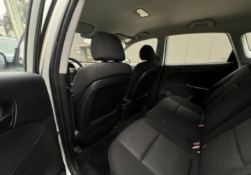 Hyundai i30 I Hatchback 1.4 109KM 2008 Hyundai i30 klima Isofix Warszawa 1.4 Benzyna 109KM, zdjęcie 14