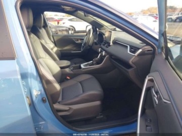 Toyota RAV4 V 2022 Toyota RAV4 Hybrid Xse, 2022r., 4x4, 2.5L 2.5 Hybryda 176KM, zdjęcie 9