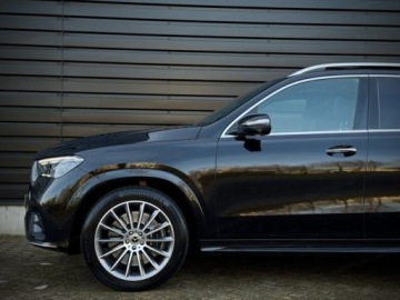 Mercedes GLE V167 SUV Facelifting 2.0 300d 269KM 2026 MERCEDES-BENZ GLE 300 d 4-Matic AMG Line 2.0 (269KM) 2026, zdjęcie 4