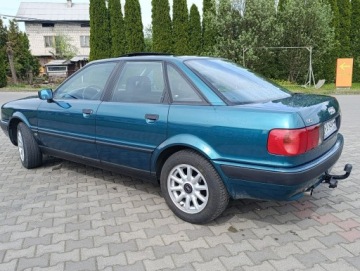 Audi 80 B4 Sedan 2.0 90KM 1994 Audi 80 Zadbany bez korozji ,bezwypadkowy, zdjęcie 3
