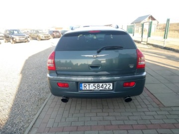 Chrysler 300C I Touring 5.7 i V8 16V 340KM 2006 Chrysler 300C Zadbany egzemplarz doinwestowany 5.7 Benzyna 340KM, zdjęcie 3