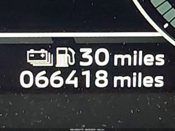 Mitsubishi Outlander III 2023 Mitsubishi Outlander Phev SE S-Awc 2023 2.4l 2.4 Hybryda 131KM, zdjęcie 11