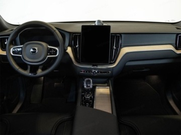 Volvo XC60 II 2026 VOLVO XC60 B5 AWD Ultra Dark Suv 2.0 (250 KM) 2026, zdjęcie 7